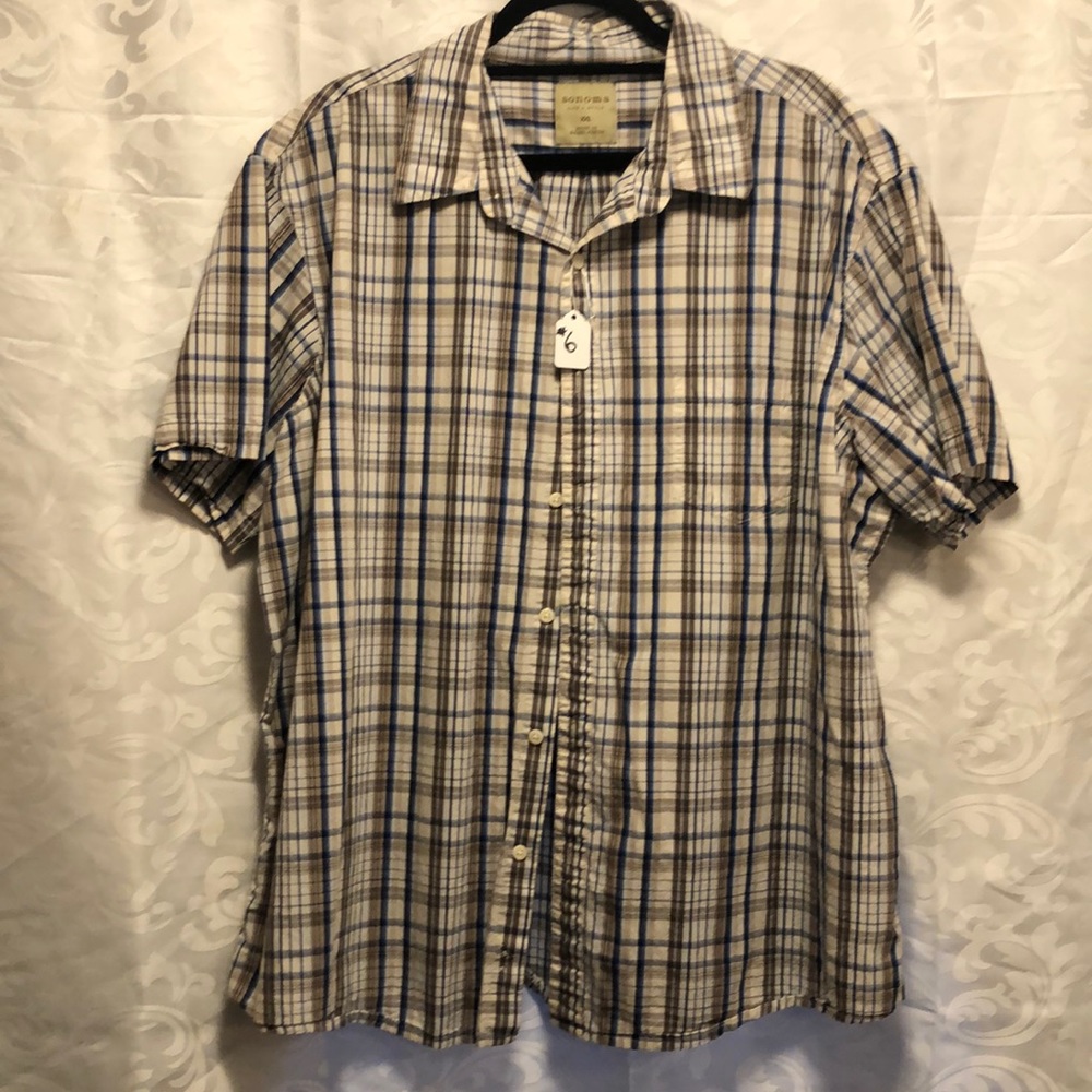 Men’s short sleeve dress shirt